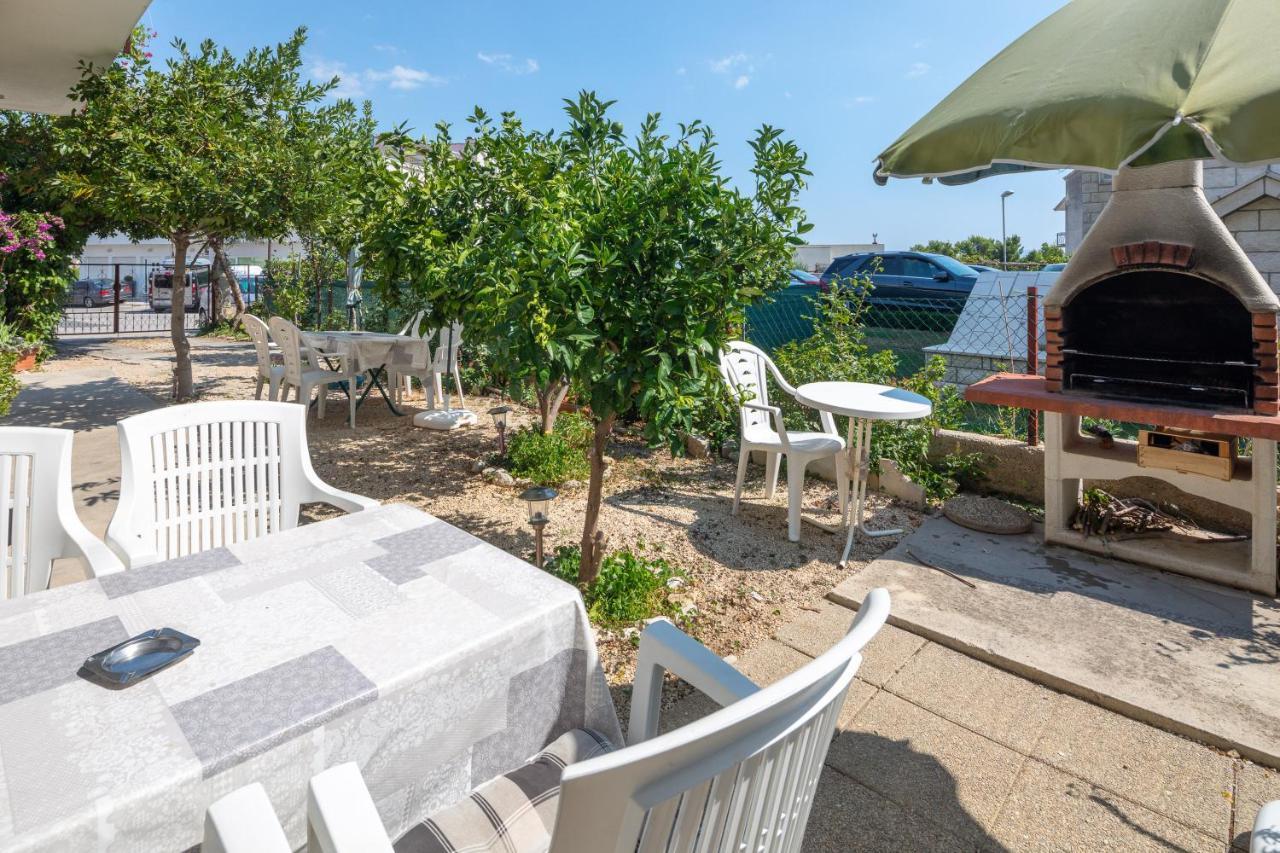 Apartments Near Beach Babic Split Exterior photo